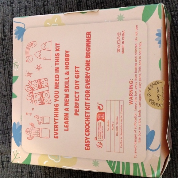 Beginner Crochet Kit - Multicolor - Picture 5 of 5